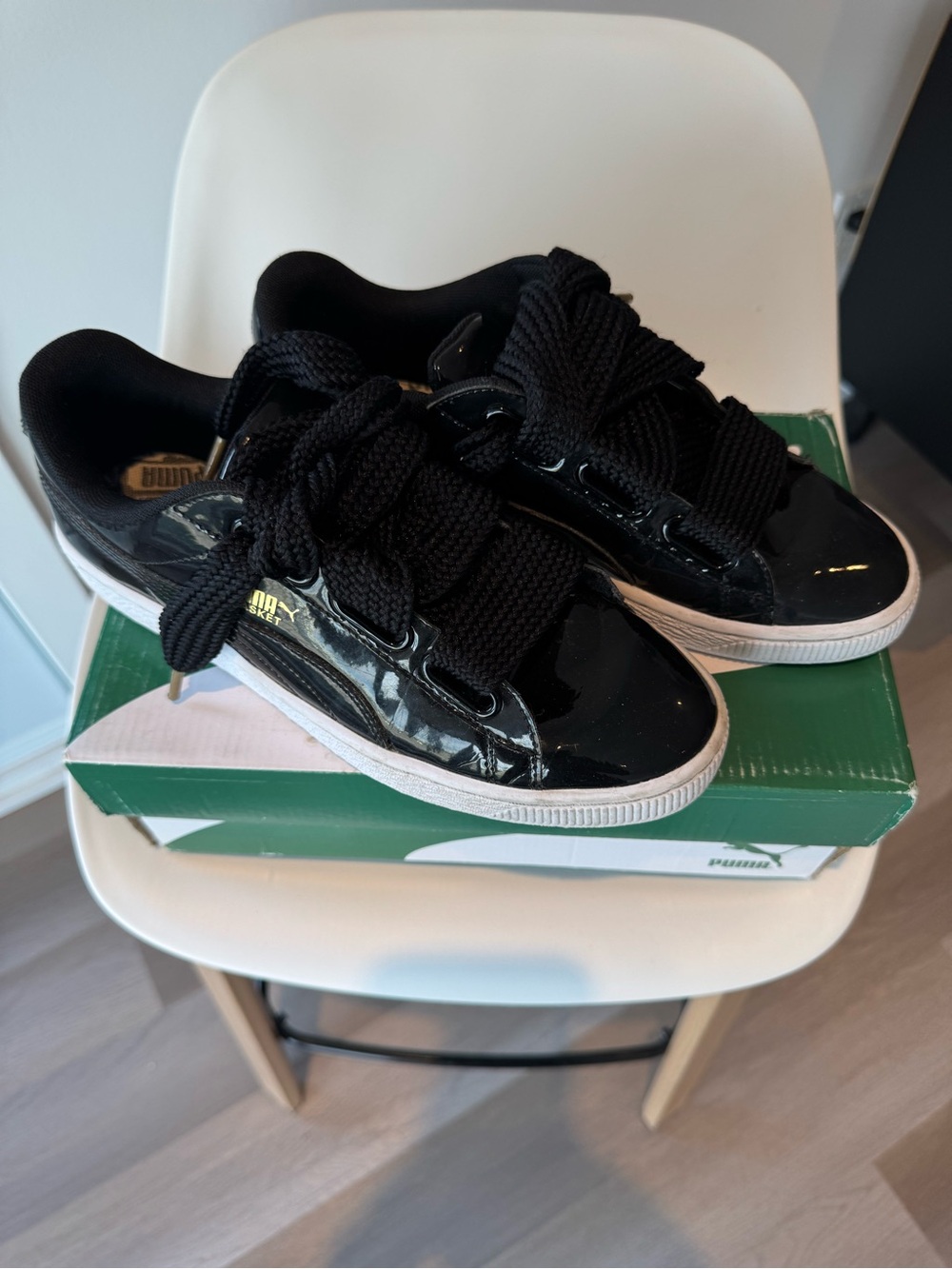 Puma Black Patent Low-Top Sneakers - Picture 2 of 3